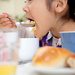 忙しい朝、怒らないで子どもに朝ごはんを食べてもらう方法